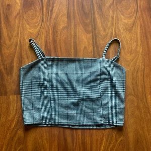 Short crop top tank top